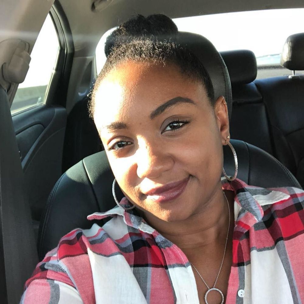 Meet your Posher, Melanie